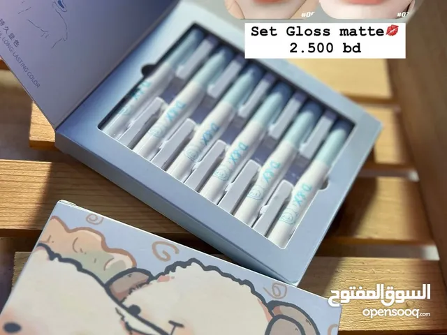 مسلزمات تجميل ميك اب