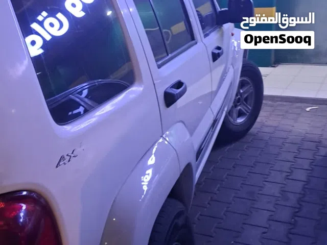 2002 جيب ليبرتى Sport