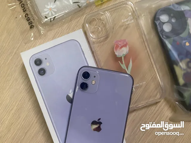 Apple iPhone 11 128 GB in Muharraq