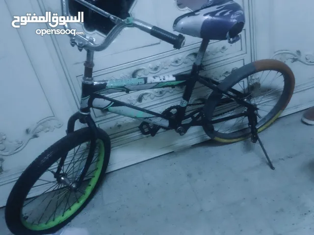 عجله عاديه