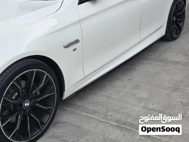 Bmw 528I 2015 model GCC M Kit  Full option twin turbo  2.0