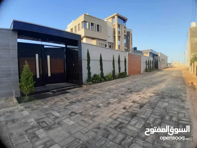 1200 m2 More than 6 bedrooms Villa for Sale in Benghazi Venice