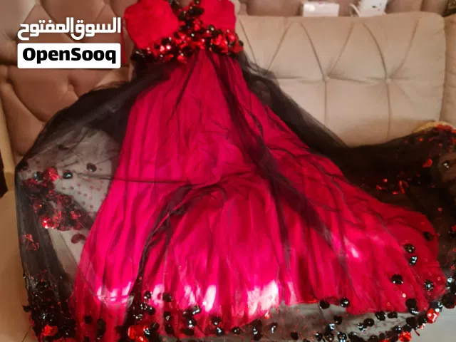 فساتين سهرة م