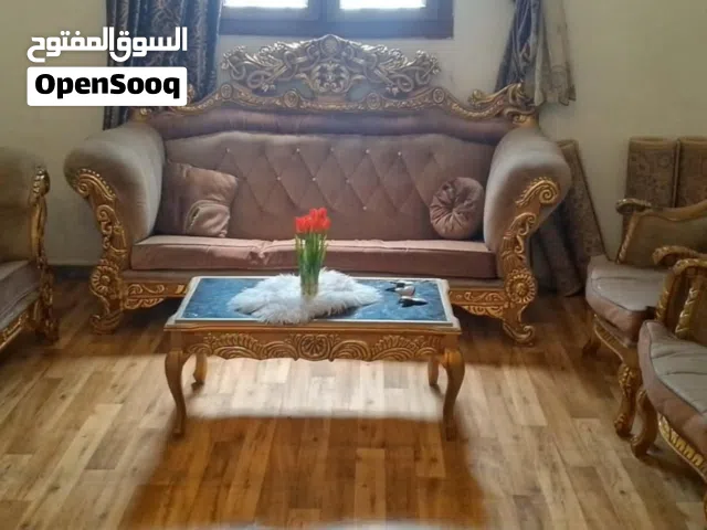 عندي صالون الله يبارك للبيع التواصل على الوتساب مكان ورشفانه المعموره