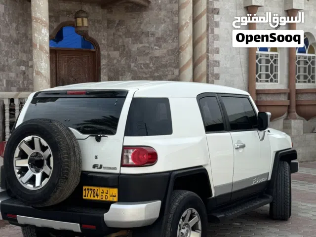 Used Toyota FJ in Al Batinah