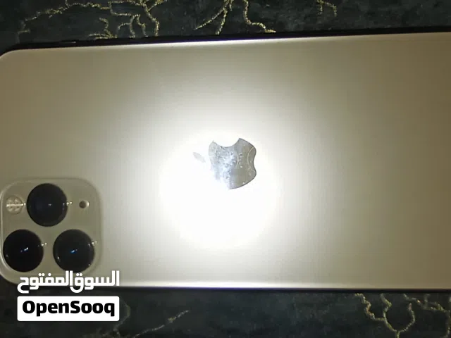 ايفون 11 برو الله يبارك تلفون مايشكي من شي كل شي فيه شغال لو لقيت فيه حاجه ردهولي