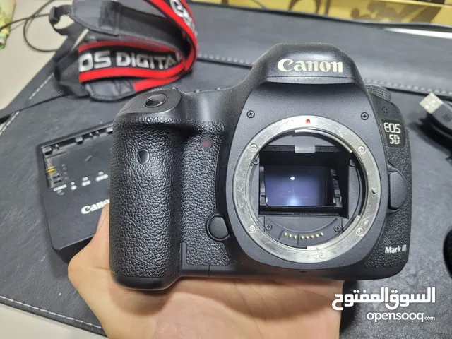 كاميرا canon 5D mark III بحاله جديد بودي
