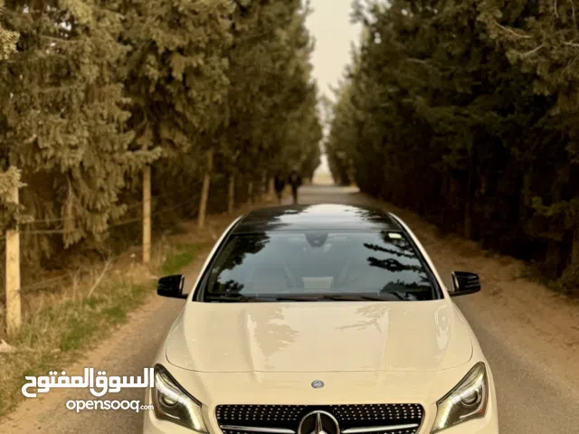 MERCEDES BENZ CLA 250 2016