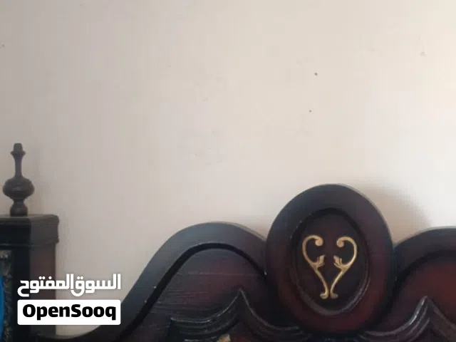 غرفة نوم للبيع بسعر مغري