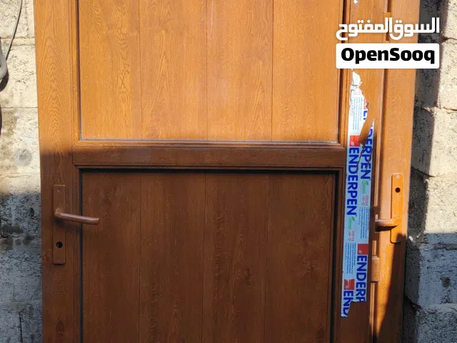 أبواب PVC داخلية أو خارجية ضد الكسر والصدأ والماء....