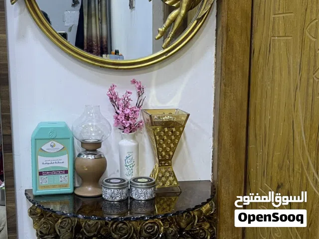 مرايه مع ميز
