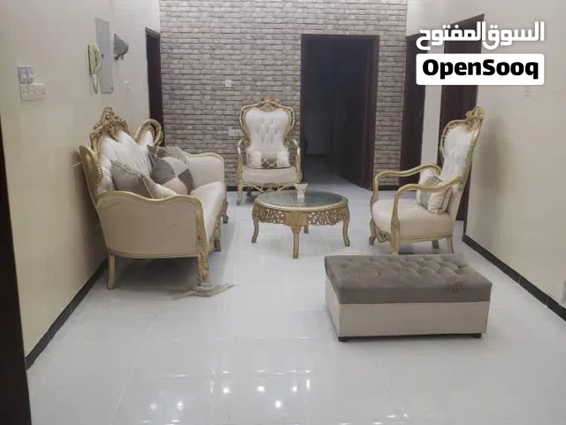 400 m2 4 Bedrooms Villa for Rent in Aden Other