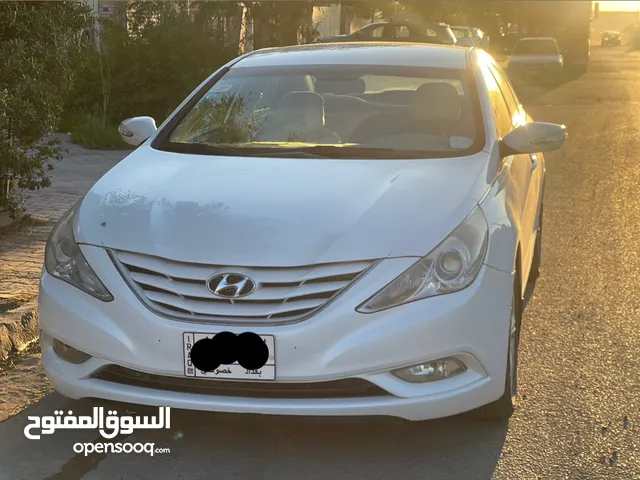 Hyundai Sonata Standard in Baghdad