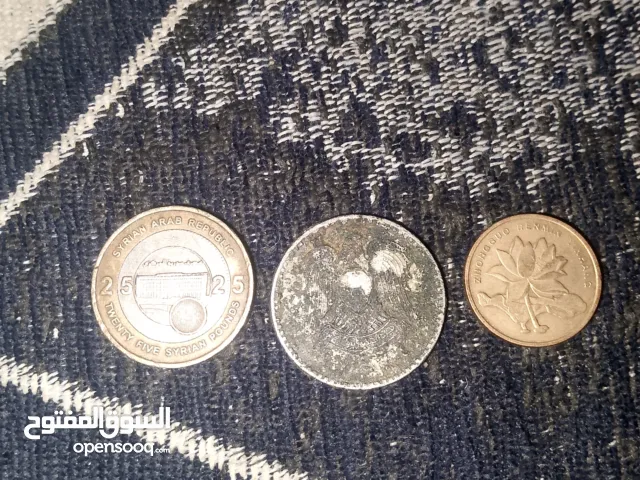 ثلاث عملات بيع 10 الف سوري