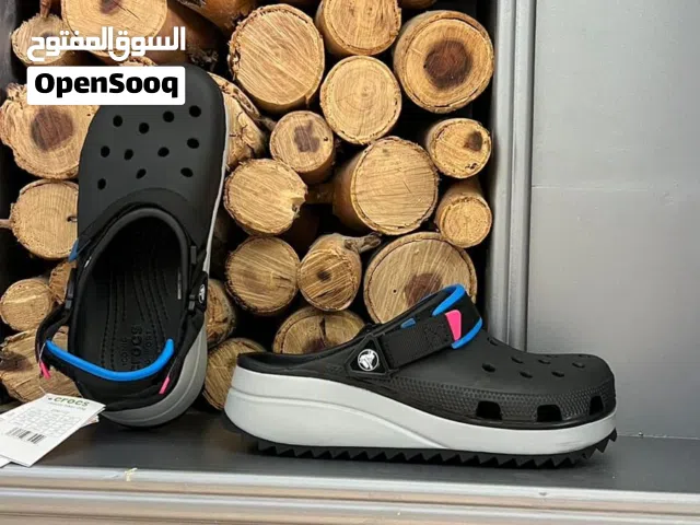 كروكس هايكر الجديد New Crocs Hiker