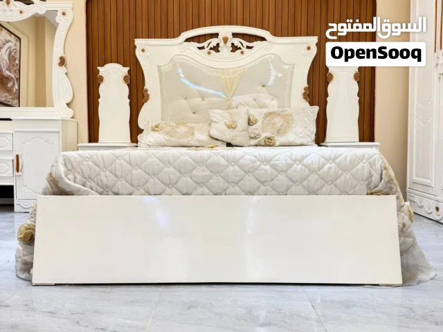 نجارة عراقية بتصميم تركي حديث، وتُصنف ضمن الدرجة الاقتصادية التي تجمع بين المظهر الفخم والسعر المناس