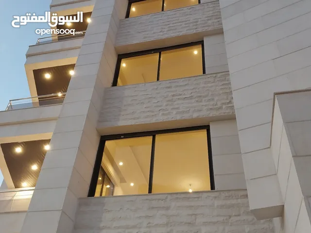 195 m2 3 Bedrooms Apartments for Sale in Amman Khalda