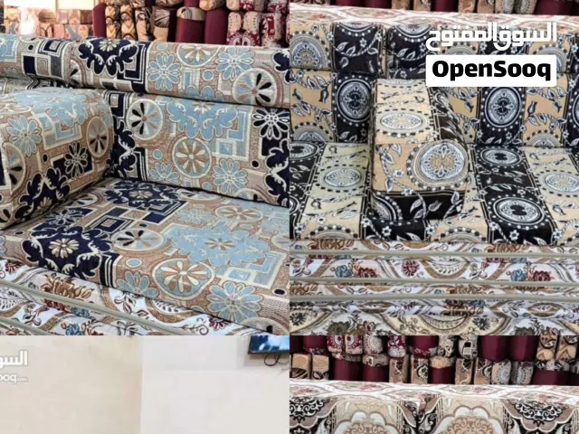 جلسة جديدة ربل كويتي 13 متر زاويتين و7 دواشك و12 ضهر و7 تكيات  جميع الالوان متوفرة وتوصيل متوفر
