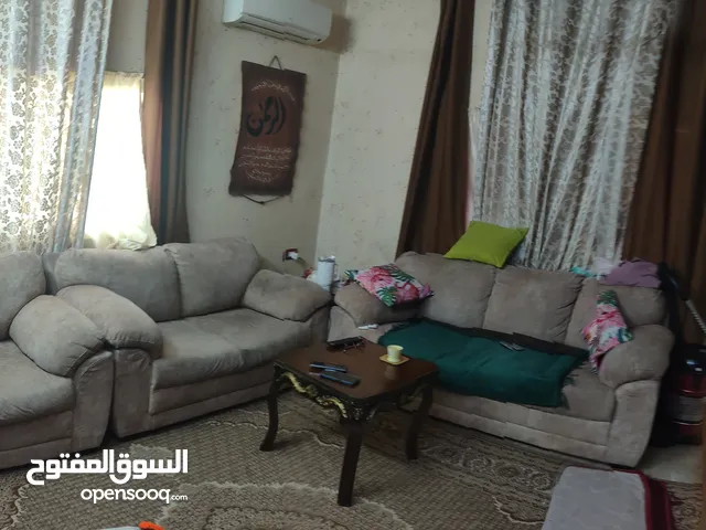 كنب دب 7 مقاعد +سجاده +برادي+خزانه