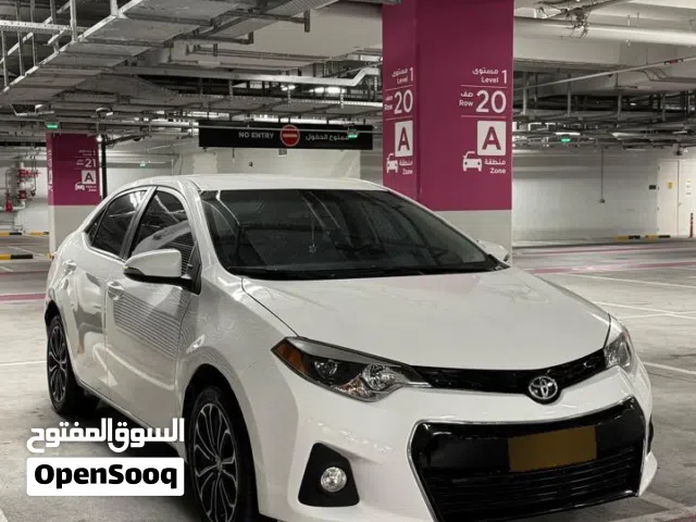تويوتا كورولا 2014أبيض