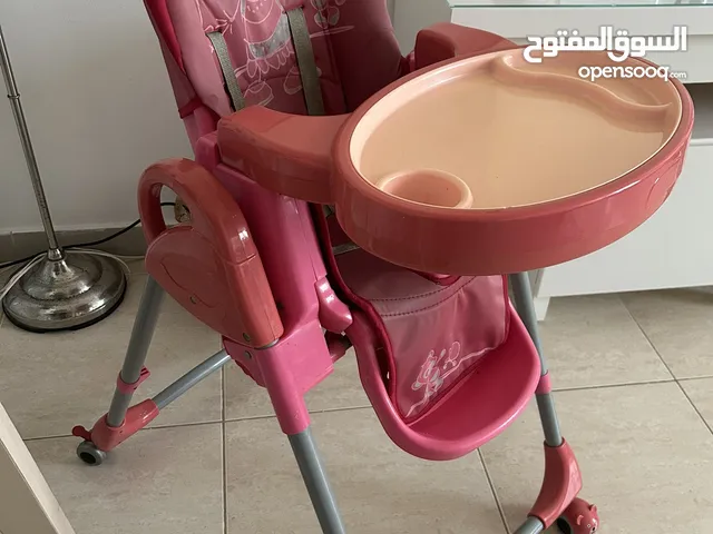 كرسي طعام للأطفال للبيع في عجمان Baby high chair for sale in Ajman