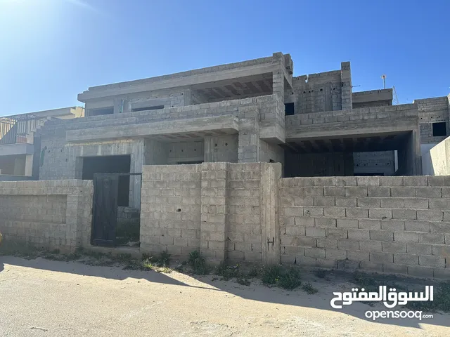 520 m2 More than 6 bedrooms Townhouse for Sale in Tripoli Ain Zara