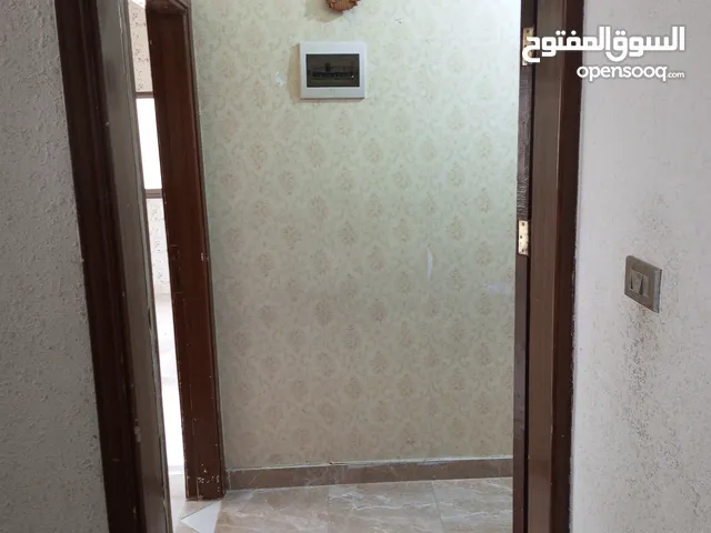 شقة ديلوكس للإيجار ، ماركا ، طريق الحزام ، حي المطار. .
