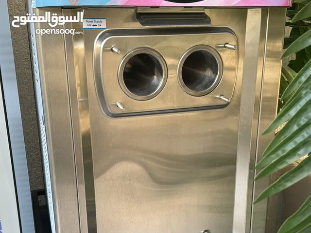 صيانه ماكينات الآيس كريم وصيانه ماكينه الاسبريسو