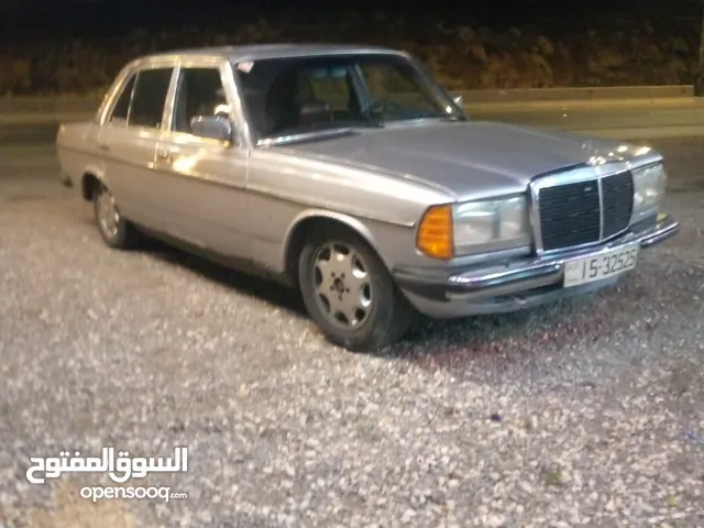 Used Mercedes Benz E-Class in Jerash