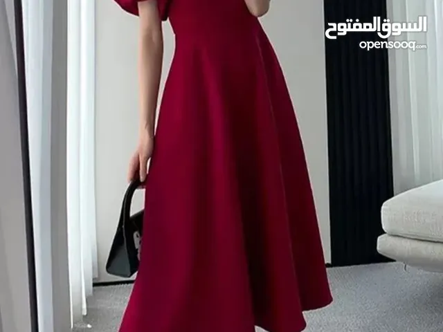 فستان انيق وجذاب نسائي بسعر مناسب