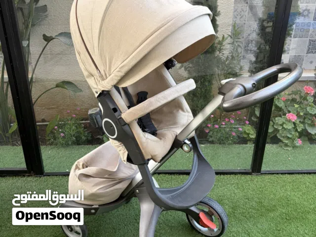 عربايه stokkeمع كار سيت
