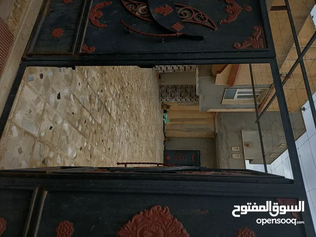 220 m2 3 Bedrooms Townhouse for Sale in Tripoli Arada