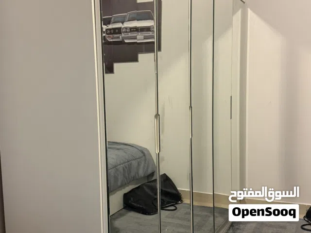 دواليب مستعمله نظيفة جدا استعمال 5 شهور