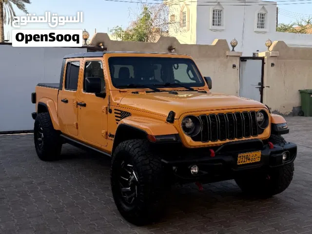2021 جيب جلادياتور Sport S
