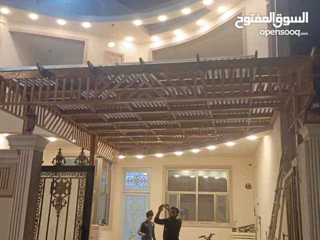 سقايف خشب روسي مجفف وصبغ حراري ولمعة يحافض علا جودة الخشب ومعة كيبون جميع الديكورات لدينا