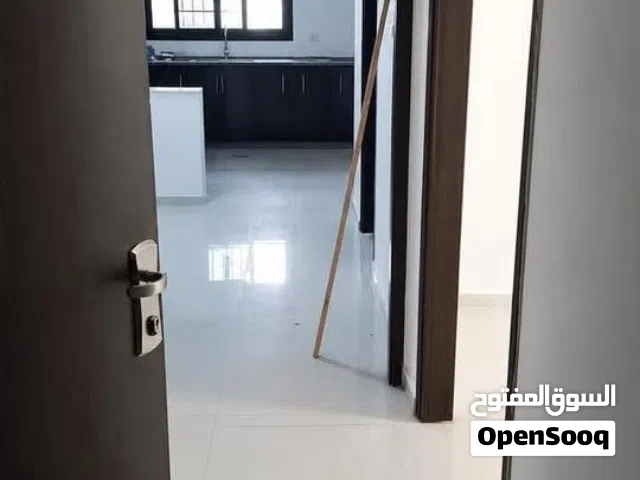 112 m2 3 Bedrooms Apartments for Sale in Ramallah and Al-Bireh Um AlSharayit