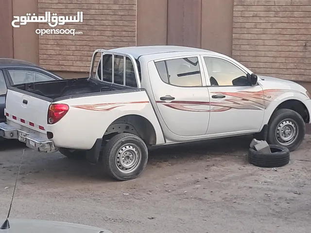 Used Mitsubishi L200 in Farwaniya