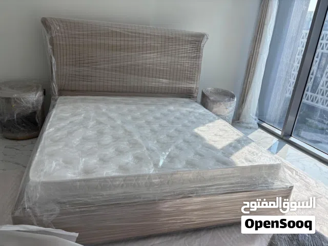 سرير مزدوج - اثاث شقة فندقية