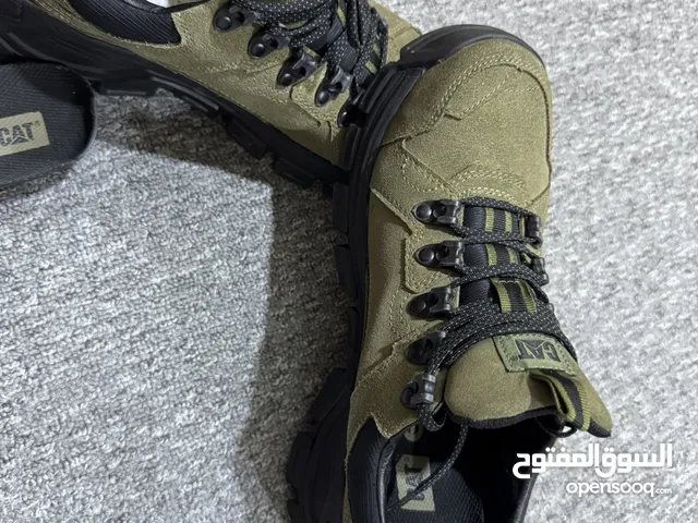 42.5 Sport Shoes in Basra