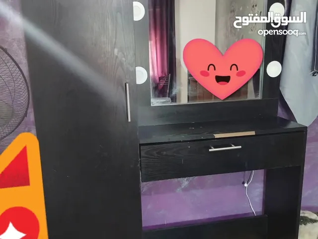 سرير مفرد ونص وتسريحة مستعمل للبيع