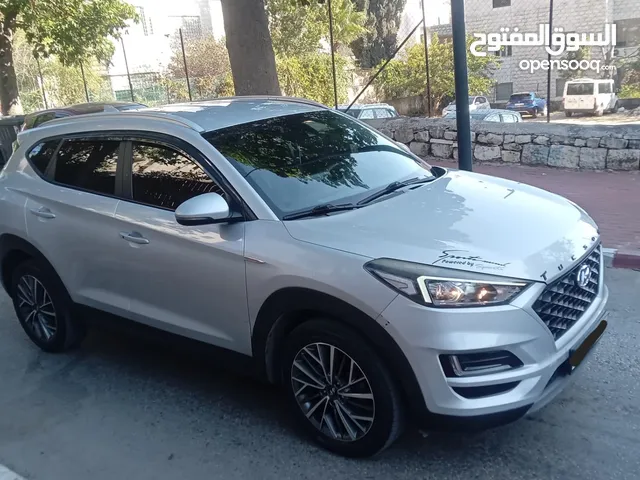 توسان. فللللل بدون فتخه. 4/4. بسعرررر حرق حرق. حرق