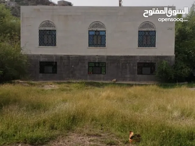 200 m2 3 Bedrooms Townhouse for Sale in Taiz Al-Ta'iziyah Directorate