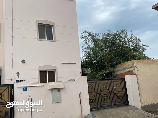 300m2 4 Bedrooms Villa for Sale in Muscat Seeb