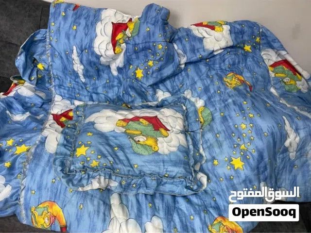 اغطية ومخدات