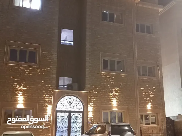 للايجار غرفة وصالة وحمام ومطبخ عبدالله المبارك