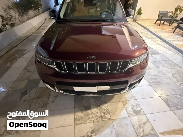 2023 جيب جراند شيروكى Limited