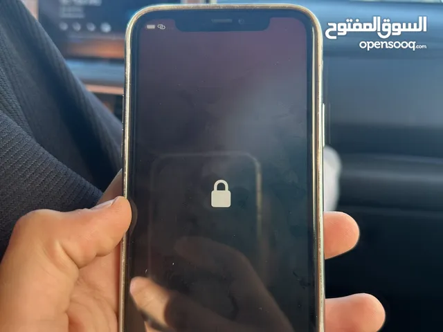 ايفن 11برو بحالة الوكاله مسكر ايكلاوت