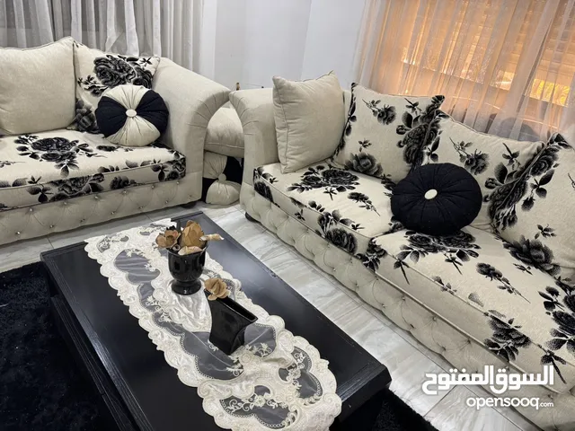 غرفه ضيوف استعمال خفيف جدا