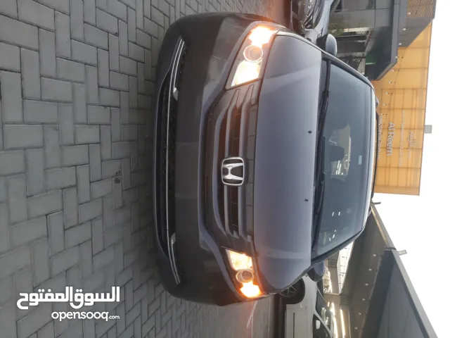 HONDA ODYSSEY  2016  USA  7 SEAT  هوندا اوديسي  7  كراسي فول اوبيشن