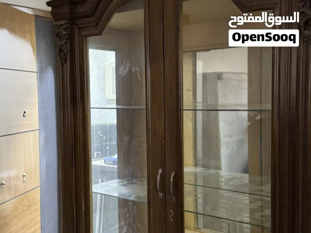 نيش بحاله ممتازه للبيع
